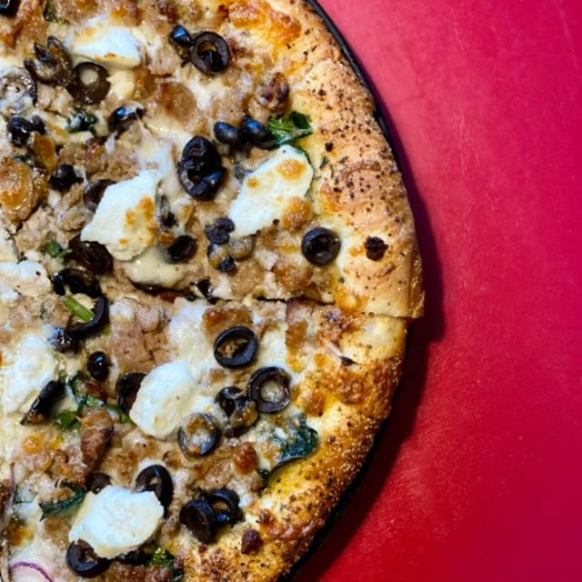 Surfer Girl Pizza (12").