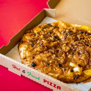 Mom’s Apple Pizza Pie