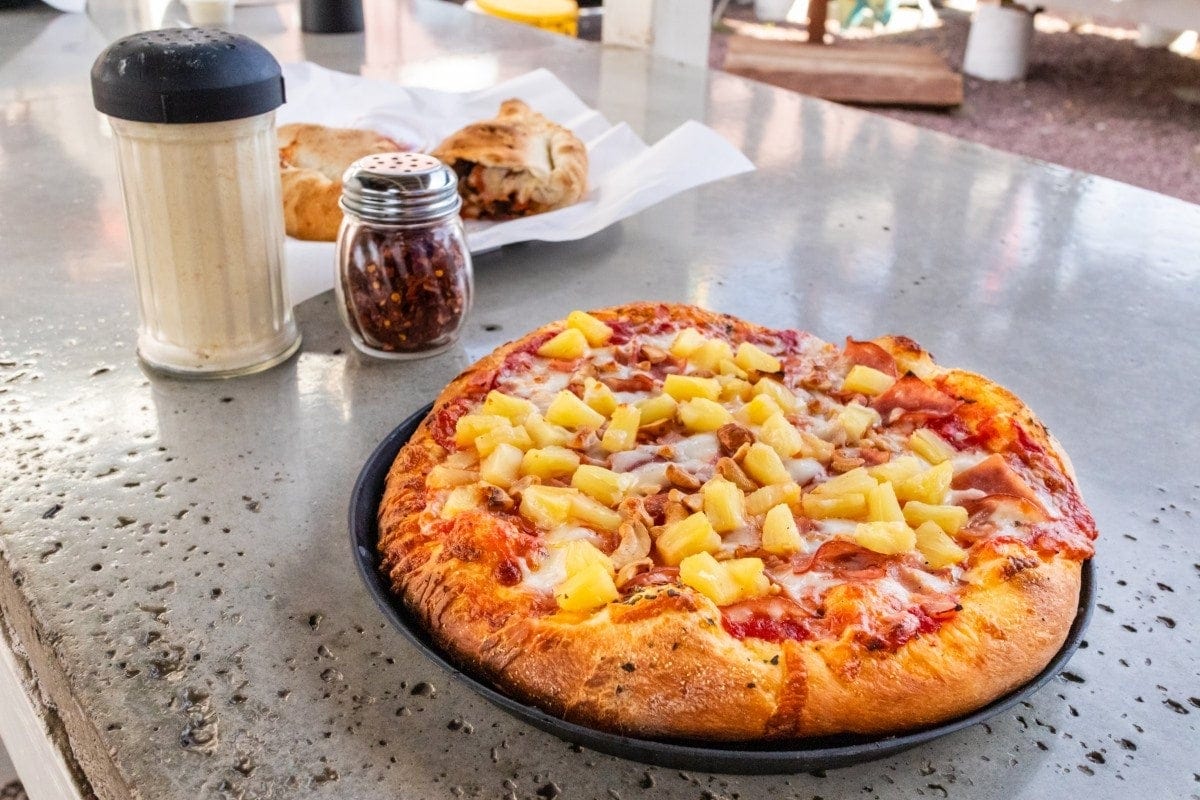 Flynn Hawaiian Pizza (12").