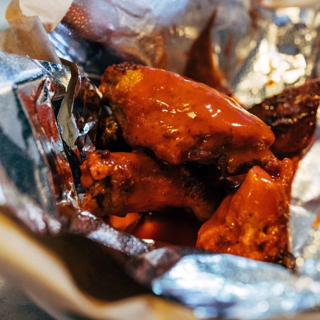 Kickin Chicken Wings (12 Piece).